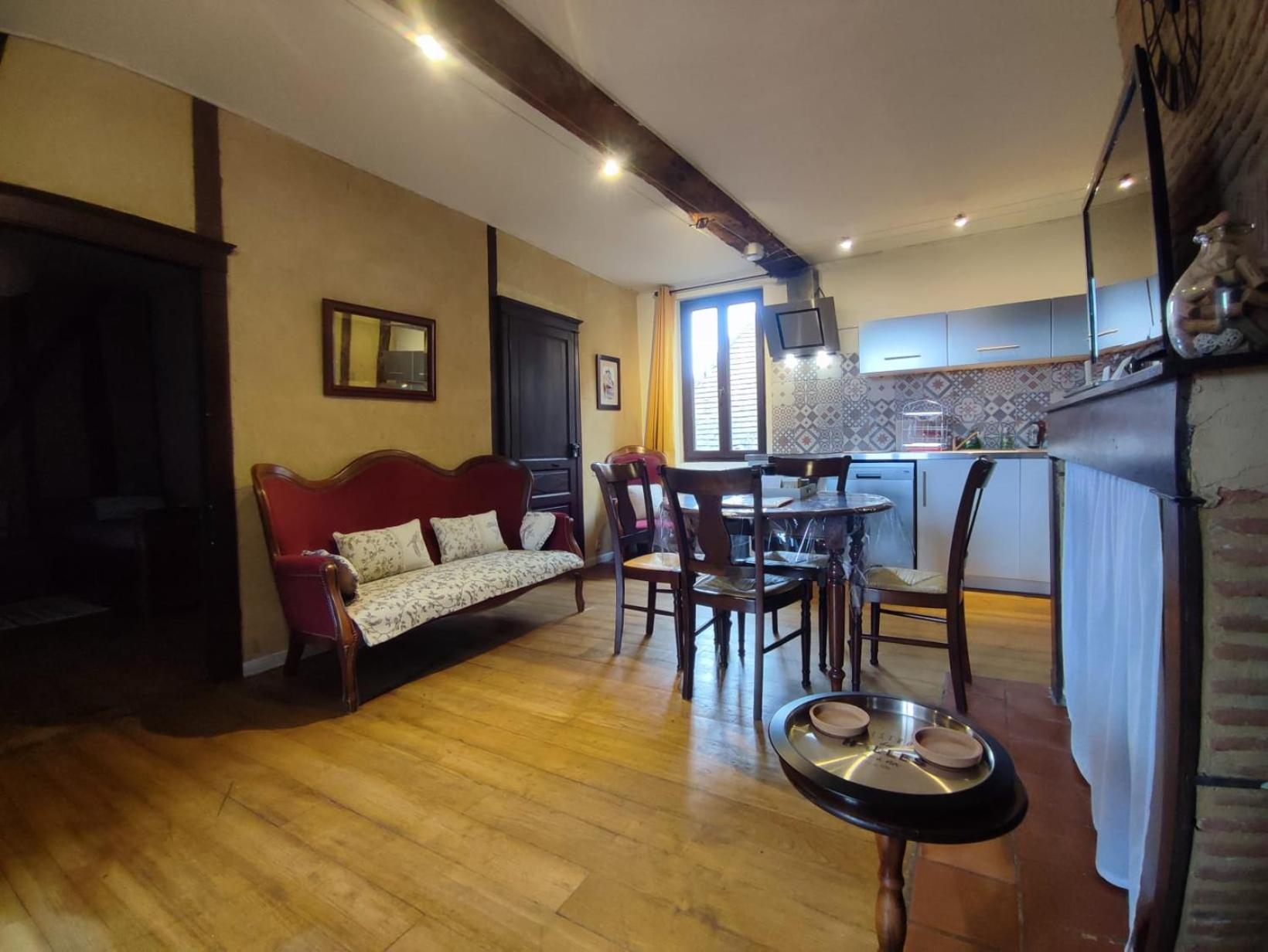 Appartement Habitation Saint-clar Vieille *